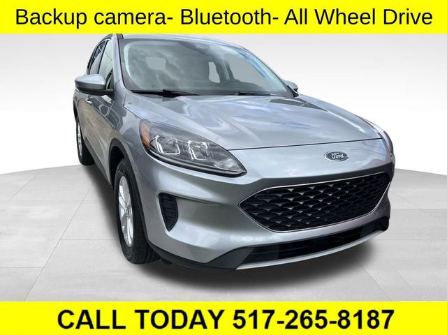 2021 Ford Escape Hybrid SE