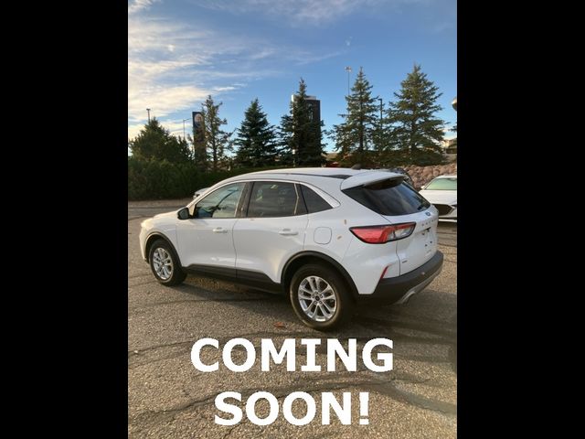 2021 Ford Escape Hybrid SE