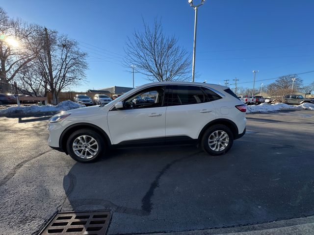 2021 Ford Escape Hybrid SE