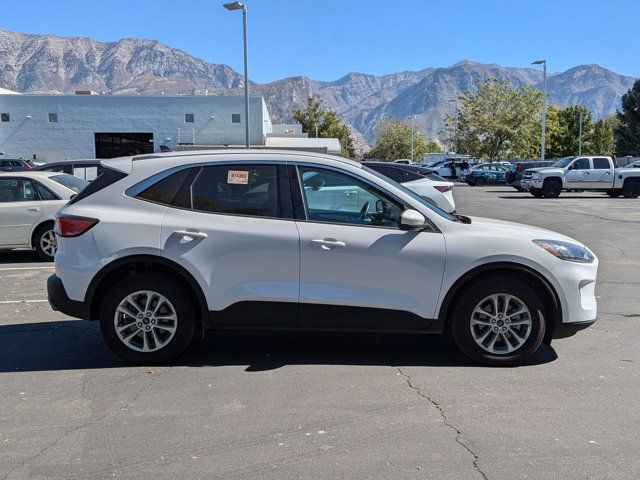 2021 Ford Escape Hybrid SE