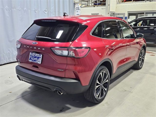 2021 Ford Escape Hybrid SE