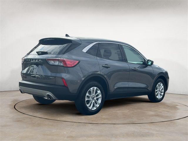 2021 Ford Escape Hybrid SE