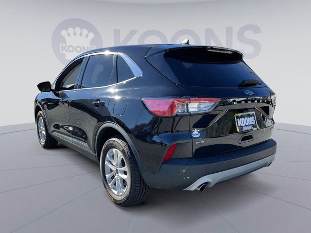 2021 Ford Escape Hybrid SE