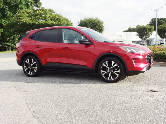 2021 Ford Escape Hybrid SE