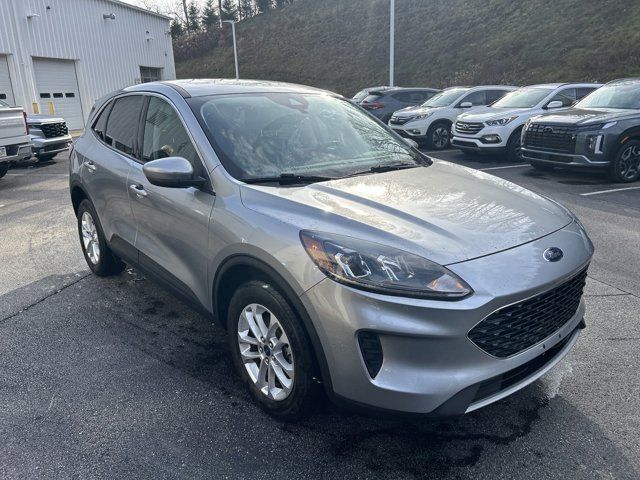 2021 Ford Escape Hybrid SE