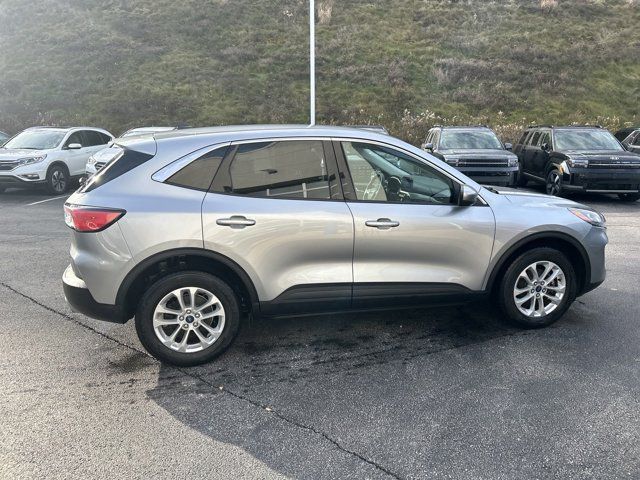 2021 Ford Escape Hybrid SE