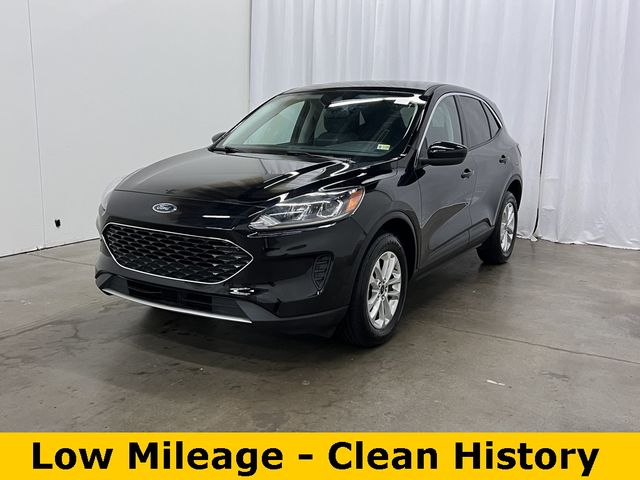 2021 Ford Escape Hybrid SE