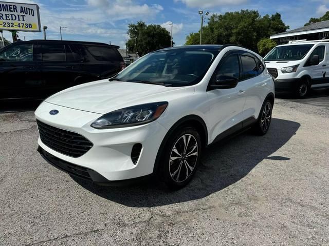 2021 Ford Escape Hybrid SE