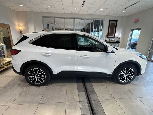 2021 Ford Escape Plug-In Hybrid SE