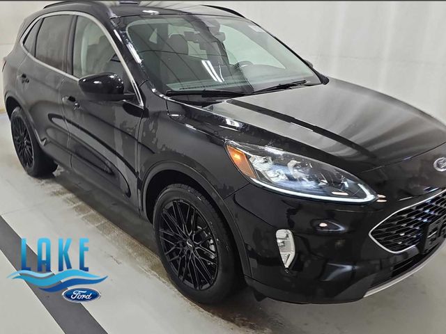 2021 Ford Escape Titanium