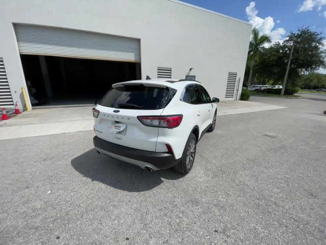 2021 Ford Escape Titanium