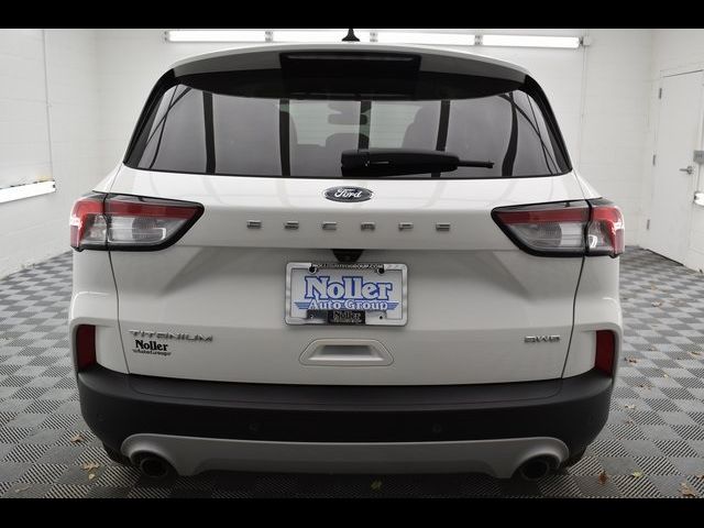 2021 Ford Escape Titanium