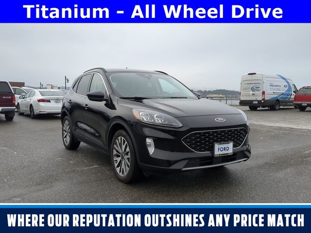 2021 Ford Escape Titanium