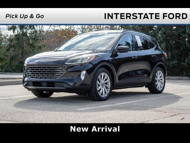 2021 Ford Escape Hybrid Titanium