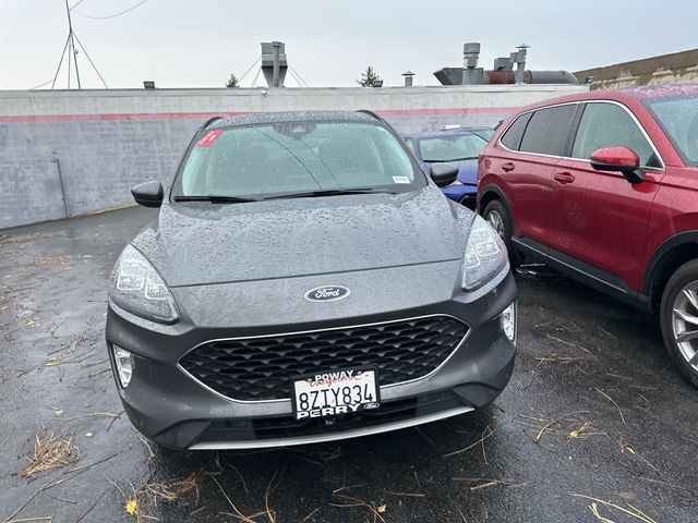 2021 Ford Escape Hybrid Titanium