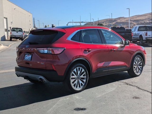 2021 Ford Escape Hybrid Titanium