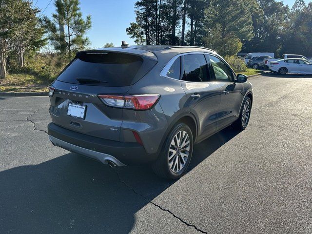 2021 Ford Escape Hybrid Titanium