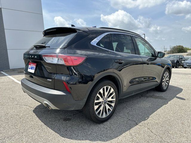 2021 Ford Escape Hybrid Titanium