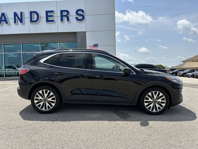 2021 Ford Escape Hybrid Titanium