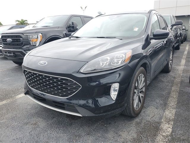 2021 Ford Escape Hybrid Titanium