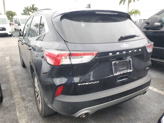 2021 Ford Escape Hybrid Titanium