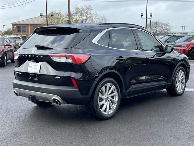 2021 Ford Escape Hybrid Titanium