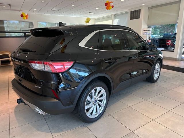 2021 Ford Escape Hybrid Titanium