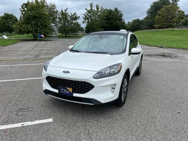 2021 Ford Escape Hybrid Titanium