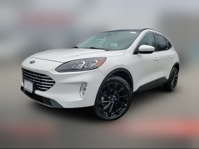 2021 Ford Escape Hybrid Titanium