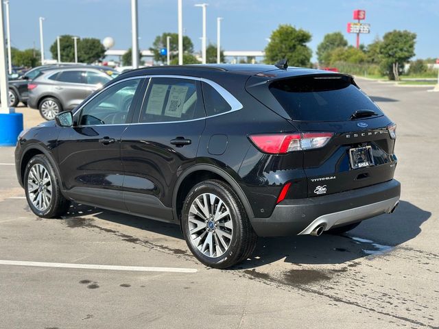 2021 Ford Escape Hybrid Titanium