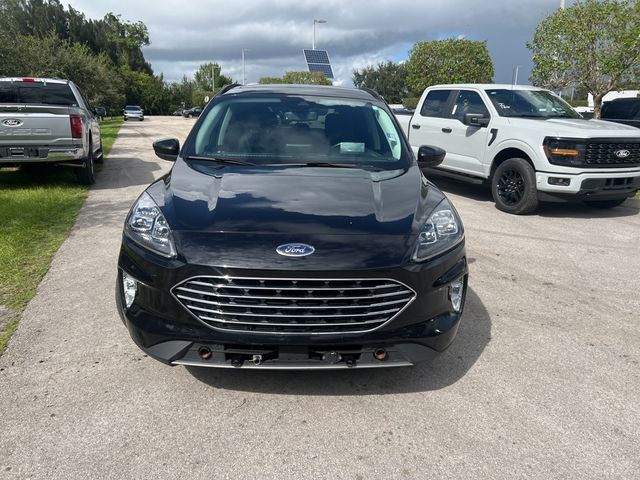 2021 Ford Escape Hybrid Titanium