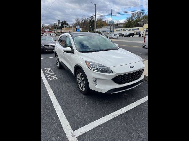 2021 Ford Escape Hybrid Titanium