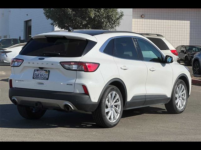 2021 Ford Escape Hybrid Titanium