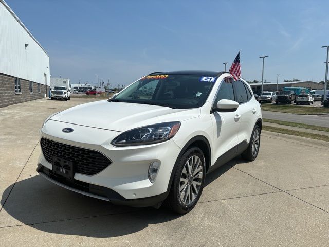 2021 Ford Escape Hybrid Titanium