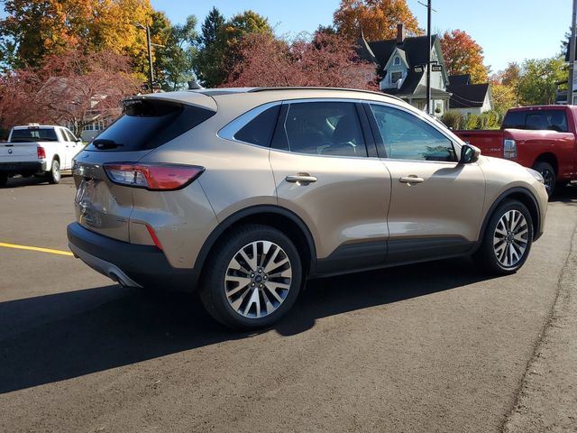 2021 Ford Escape Hybrid Titanium