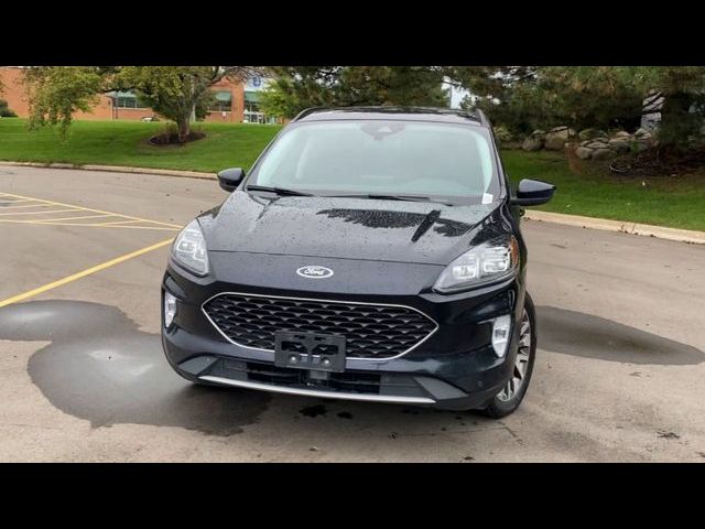 2021 Ford Escape Hybrid Titanium