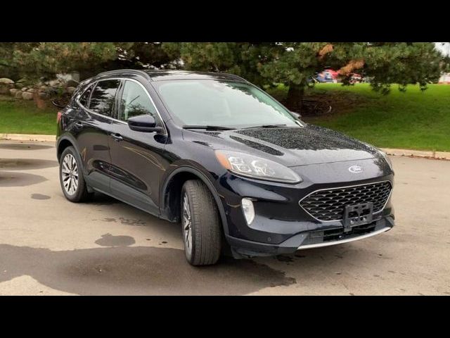 2021 Ford Escape Hybrid Titanium