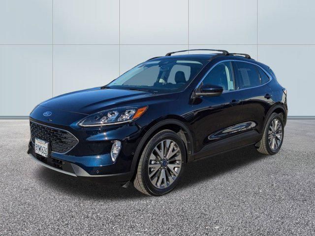 2021 Ford Escape Hybrid Titanium