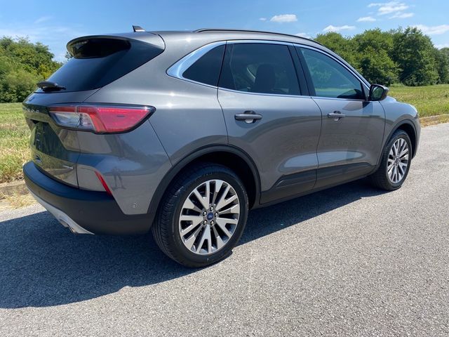 2021 Ford Escape Hybrid Titanium