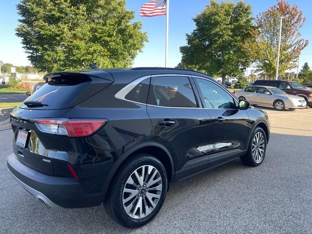 2021 Ford Escape Hybrid Titanium