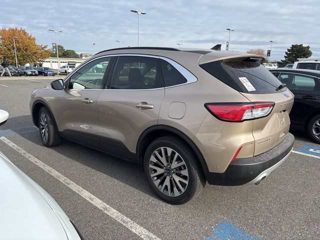 2021 Ford Escape Hybrid Titanium