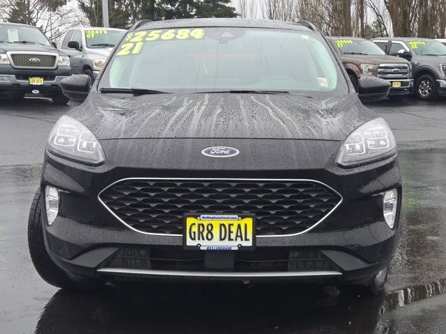 2021 Ford Escape Hybrid Titanium