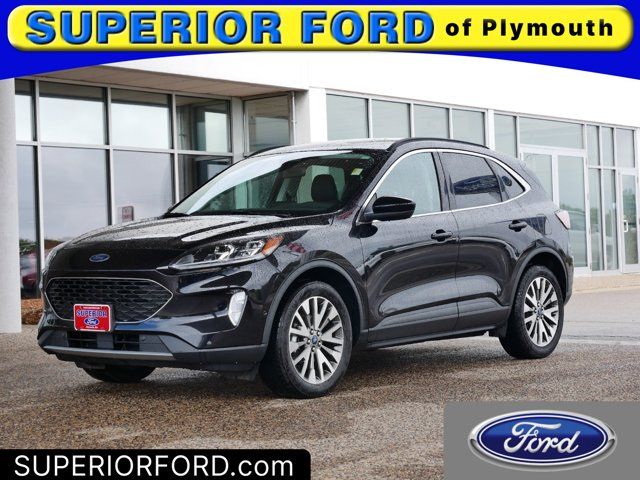 2021 Ford Escape Hybrid Titanium