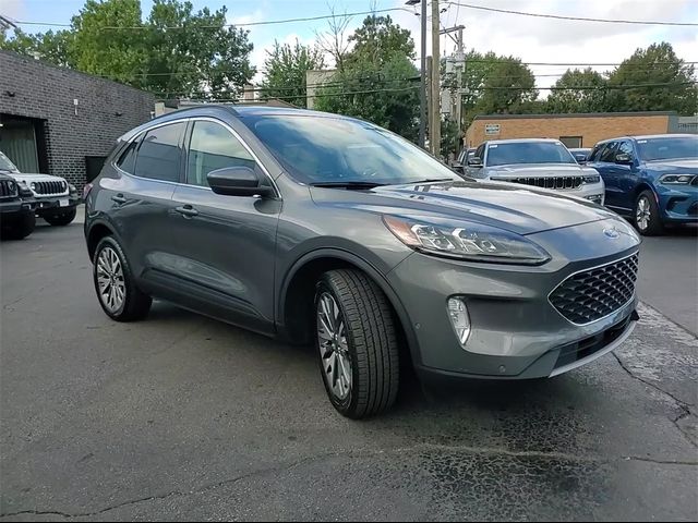 2021 Ford Escape Hybrid Titanium