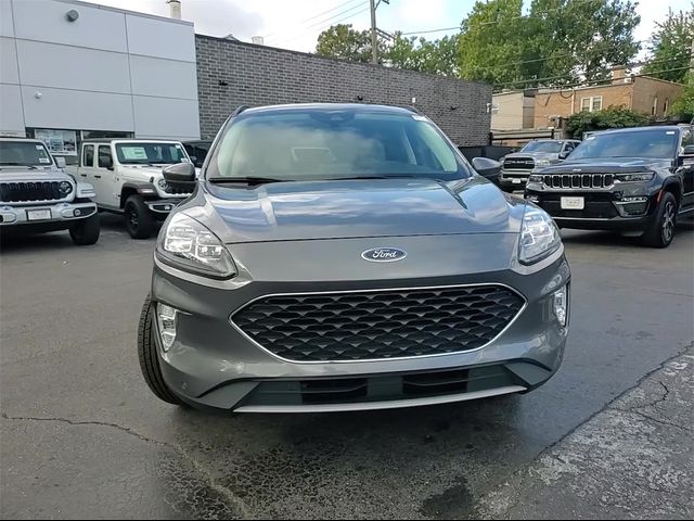 2021 Ford Escape Hybrid Titanium