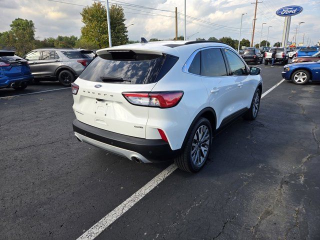 2021 Ford Escape Hybrid Titanium