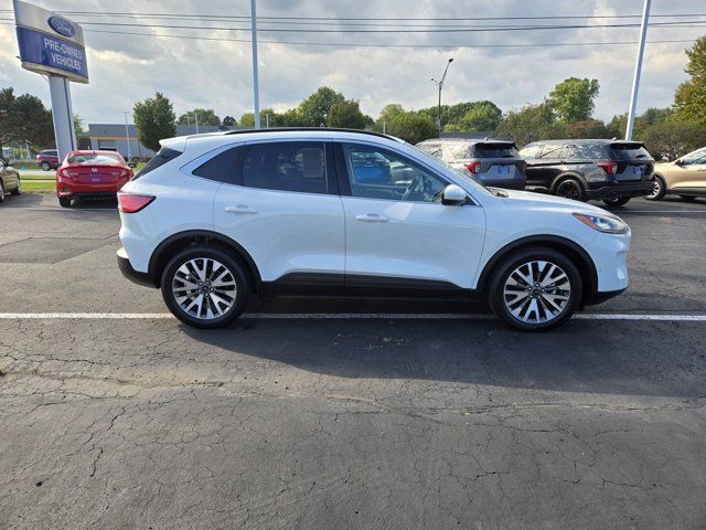 2021 Ford Escape Hybrid Titanium