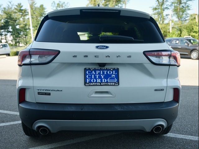 2021 Ford Escape Hybrid Titanium