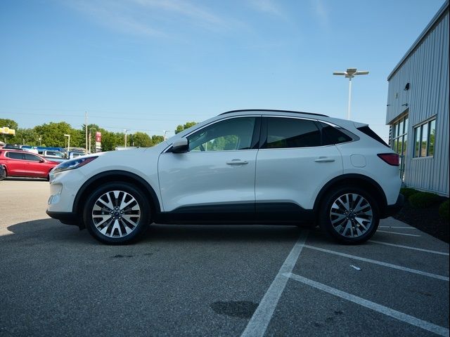 2021 Ford Escape Hybrid Titanium