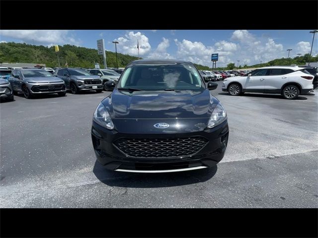 2021 Ford Escape Hybrid SE